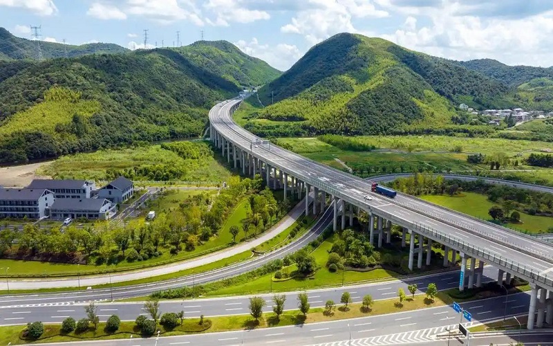 中犇检测认证有限公司中标河南省高速公路联网管理中心高速公路路网监测项目